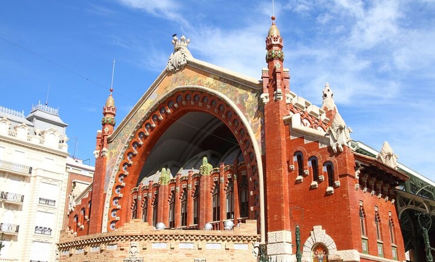 Image 15: Visita guiada de 7 días en Sevilla, Granada y Barcelona desde Madrid