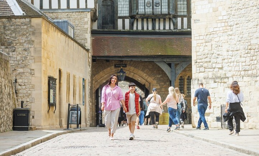 Image 17: Admission Ticket to The Tower of London & Crown Jewels Exhibition