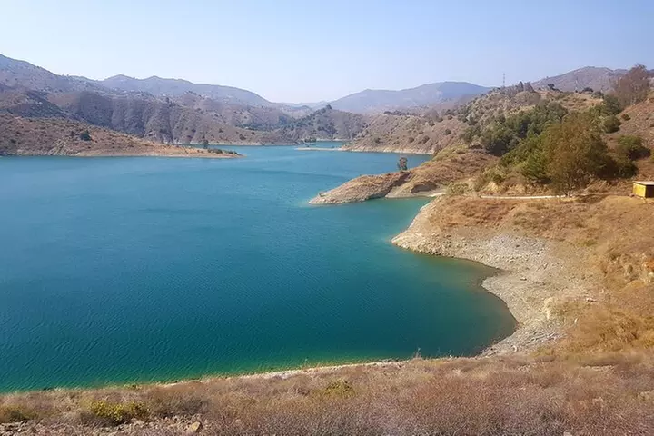 Alquiler de bicicleta de trekking: día completo las 24 horas