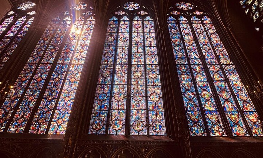 Image 15: Accès Notre-Dame : Explorez l'intérieur avec un Guide agréé.