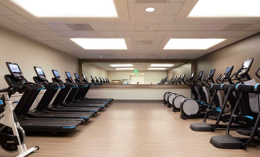 Image 12: ✈ CALIFORNIA | Los Angeles - Hilton Los Angeles Airport 4* - Piscin...