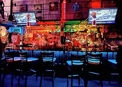 5% Cash Back at Bolivar Restaurant Bar Lounge