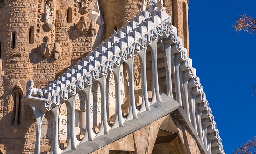 Image 25: Visita guiada a la Sagrada Familia con acceso sin colas