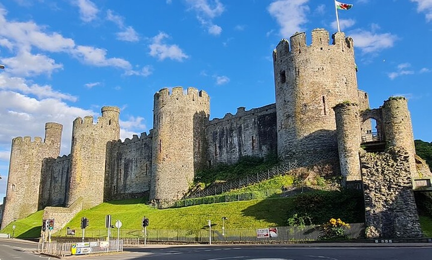 Image 2: Open Group Guided Tour of Conwy Castle with an Official Guide