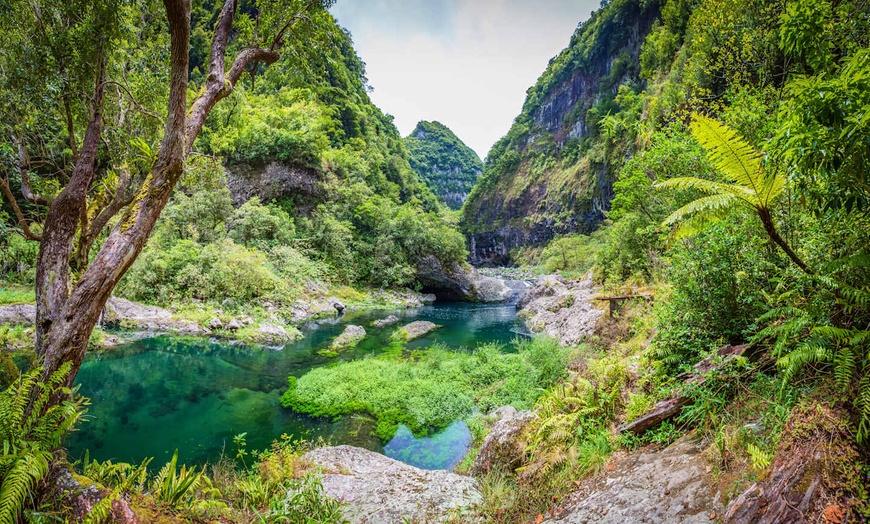 Image 3: ✈ LA RÉUNION - Autotour à La Réunion en chambres d'hôtes 3* - Autotour