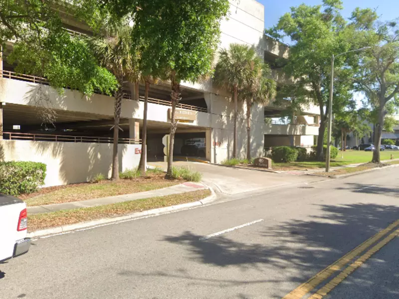 Parking at DoubleTree Orlando Downtown Garage