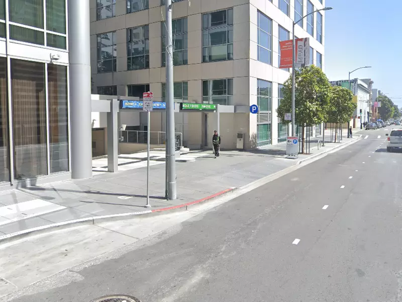 Parking at 33 8th Trinity Garage