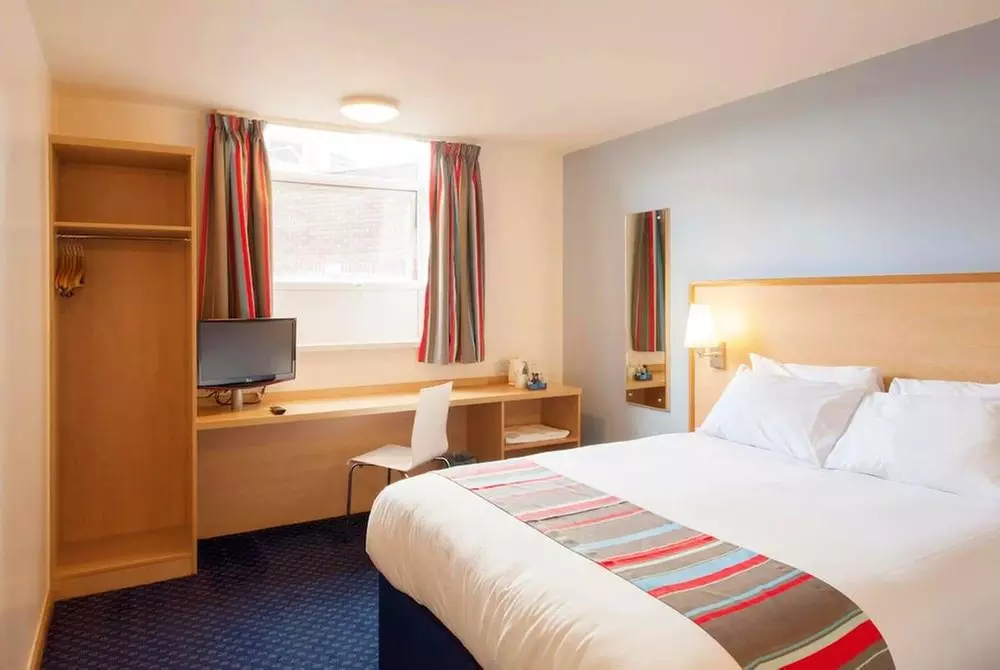 ✈ ROYAUME-UNI | Londres - Travelodge London Kings Cross Royal Scot ...