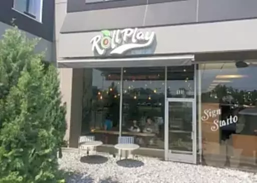 5% Cash Back at Roll Play Vietnamese Grill