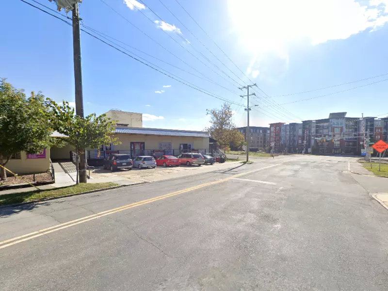 Parking at 305 S. Dillard St. Lot