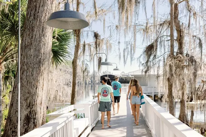 2-Hour Stand Up Paddleboard Rental from Lake Buena Vista Area