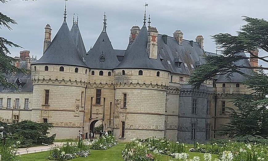 Image 1: Une journée au château de Chaumont sur Loire avec son parc et ses j...