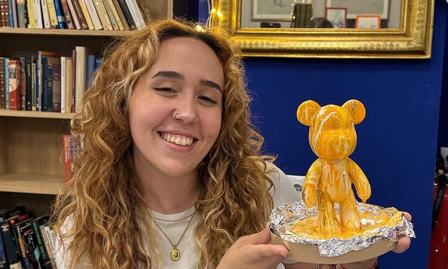 Image 15: Bear Art Studio: Pinta lo tuyo - Taller de arte fluido en Alicante