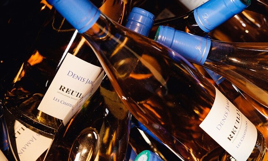 Image 2: Visite d'une Cave à Vins et Dégustation à l'Aveugle à Paris