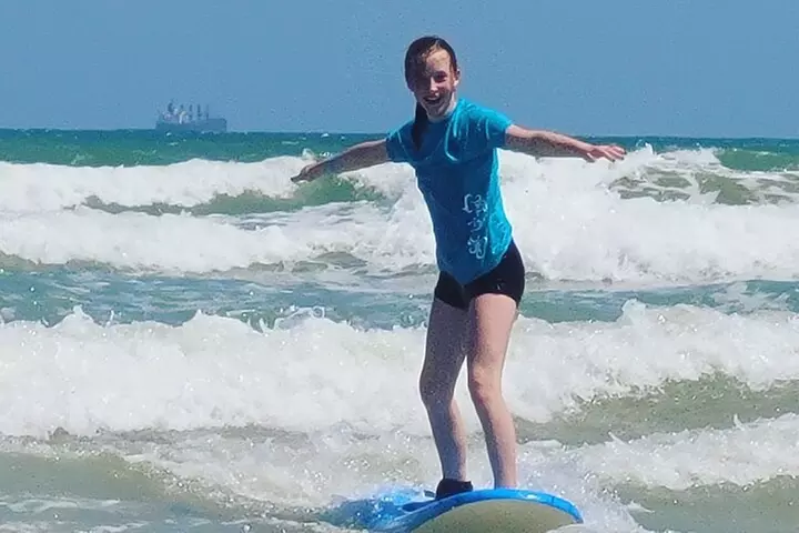 One Hour Surf Lesson with Experienced Instructor