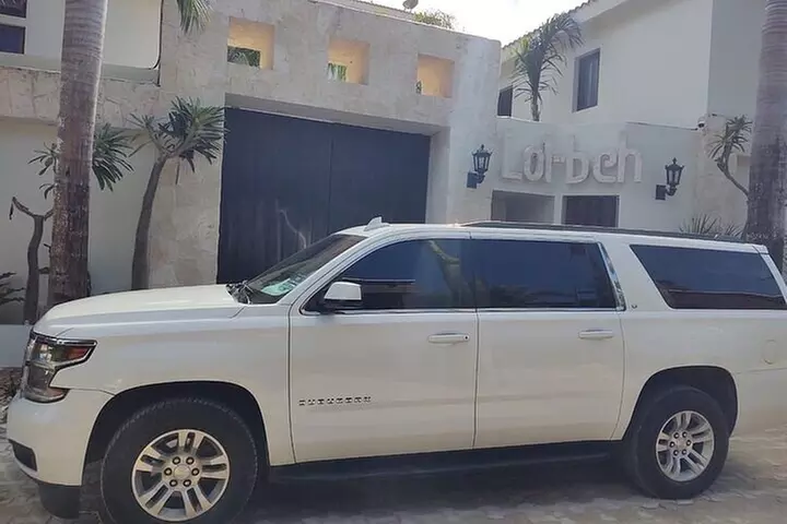 Holbox Luxury Transportation From-To Cancun Airport - Second Medium