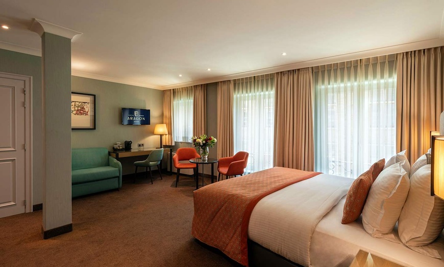 Image 2: ✈ BELGIQUE | Bruges - Hotel Aragon 4*, 2 nuit - City break