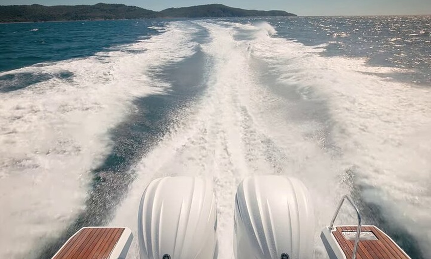 Image 2: Visite du Golfe de Saint-Tropez en bateau privé