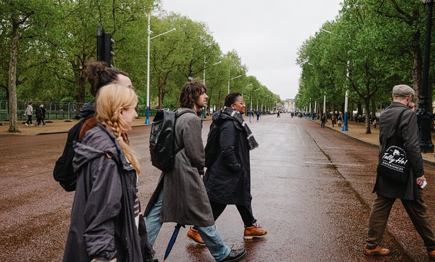 Image 26: Private Guided Royal London Walking Tour with Guard Change