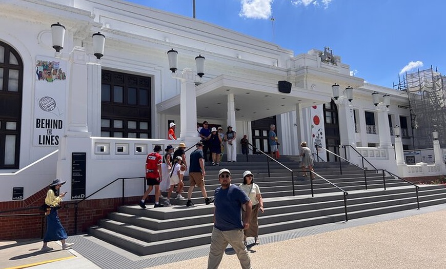 Image 3: Canberra Private Tour from Sydney