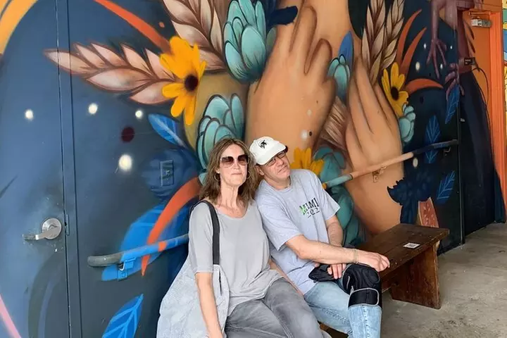 Graffiti Tour with Complimentary Drink in Wynwood
