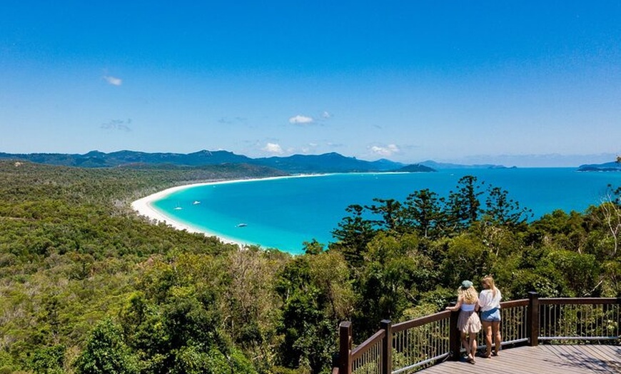 Image 2: Whitsundays Whitehaven Beach Tour: Beaches, Lookouts and Snorkel