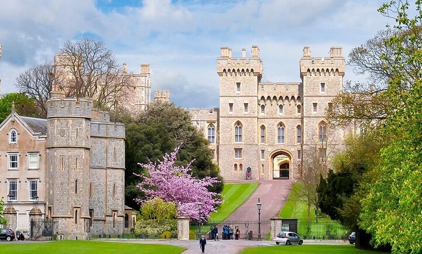 Image 4: 5 Hour Windsor Castle Tour