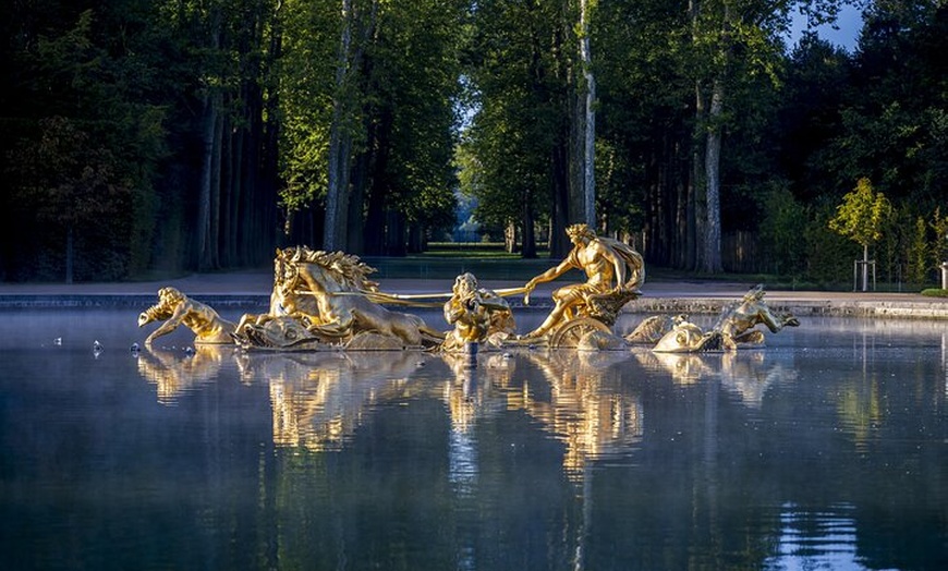 Image 16: Visite privée de Giverny Garden&Versailles au départ de Paris