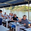 Image 2: Sevilla : Crucero por el río Guadalquivir con almuerzo o cena