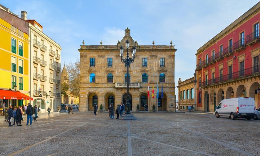 Image 1: Gijón y la Laboral tour desde Oviedo