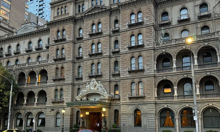 Image 3: Melbourne: Private Tour Explore the City & Brighton Beach Boxes.