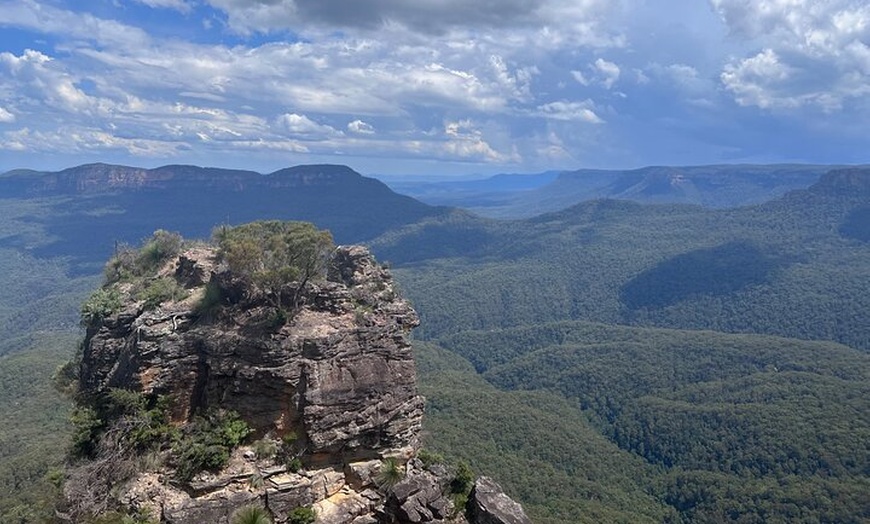 Image 10: Blue Mountains Day Trip + Sydney Zoo +Three Sisters + Waterfalls