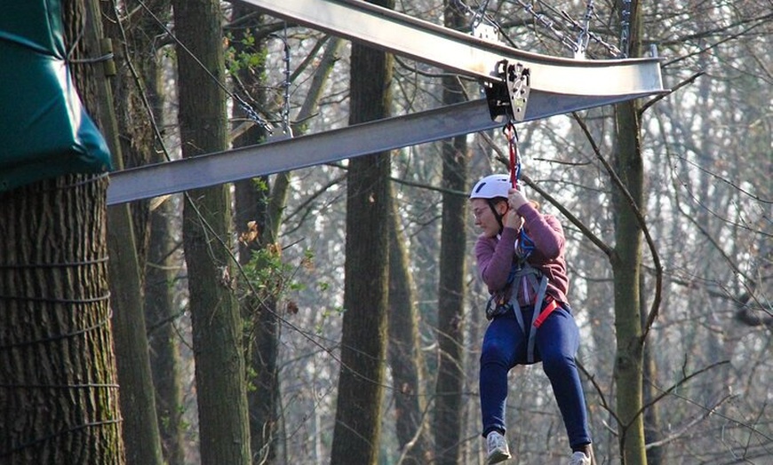 Image 9: Une Journée Dans le Plus Grand Parc D'Aventure de France