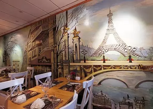 5% Cash Back at Cafe Paris