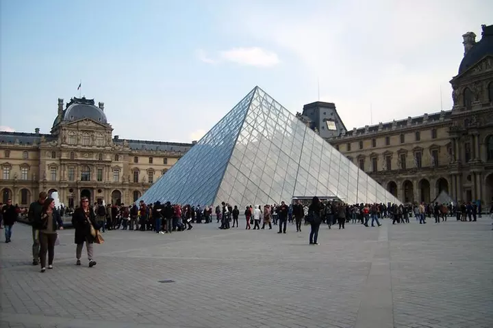 Visite audioguidée du musée du Louvre avec billet d'entrée - Image 4