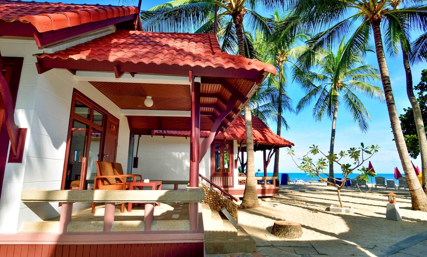 Image 8: ✈ SÜDTHAILAND | Ko Samui - First Bungalow Beach Resort 3*, 5 Nächte...