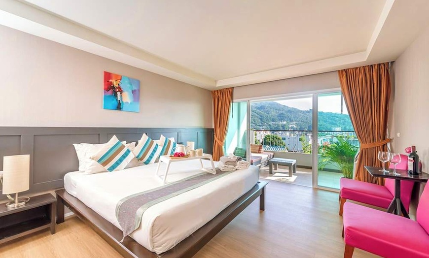 Image 23: ✈ POŁUDNIOWA TAJLANDIA | Phuket - Casa Del M 4* - Odkryty basen