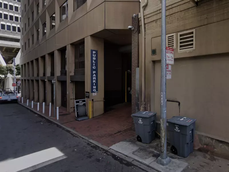 Parking at 601 Montgomery Garage