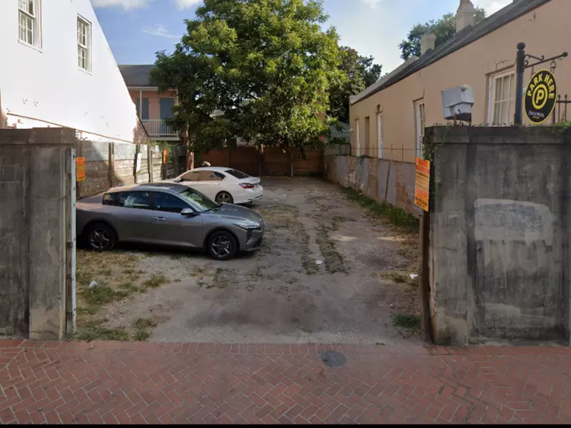 Parking at 939 Toulouse St. Lot