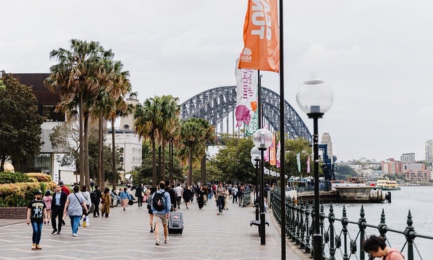 Image 8: The Rocks and Sydney Harbour 1 Hour Express Walking Tour