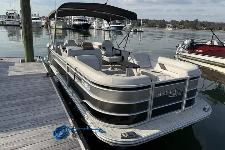 Pontoon Boat Rental in Hilton Head Island