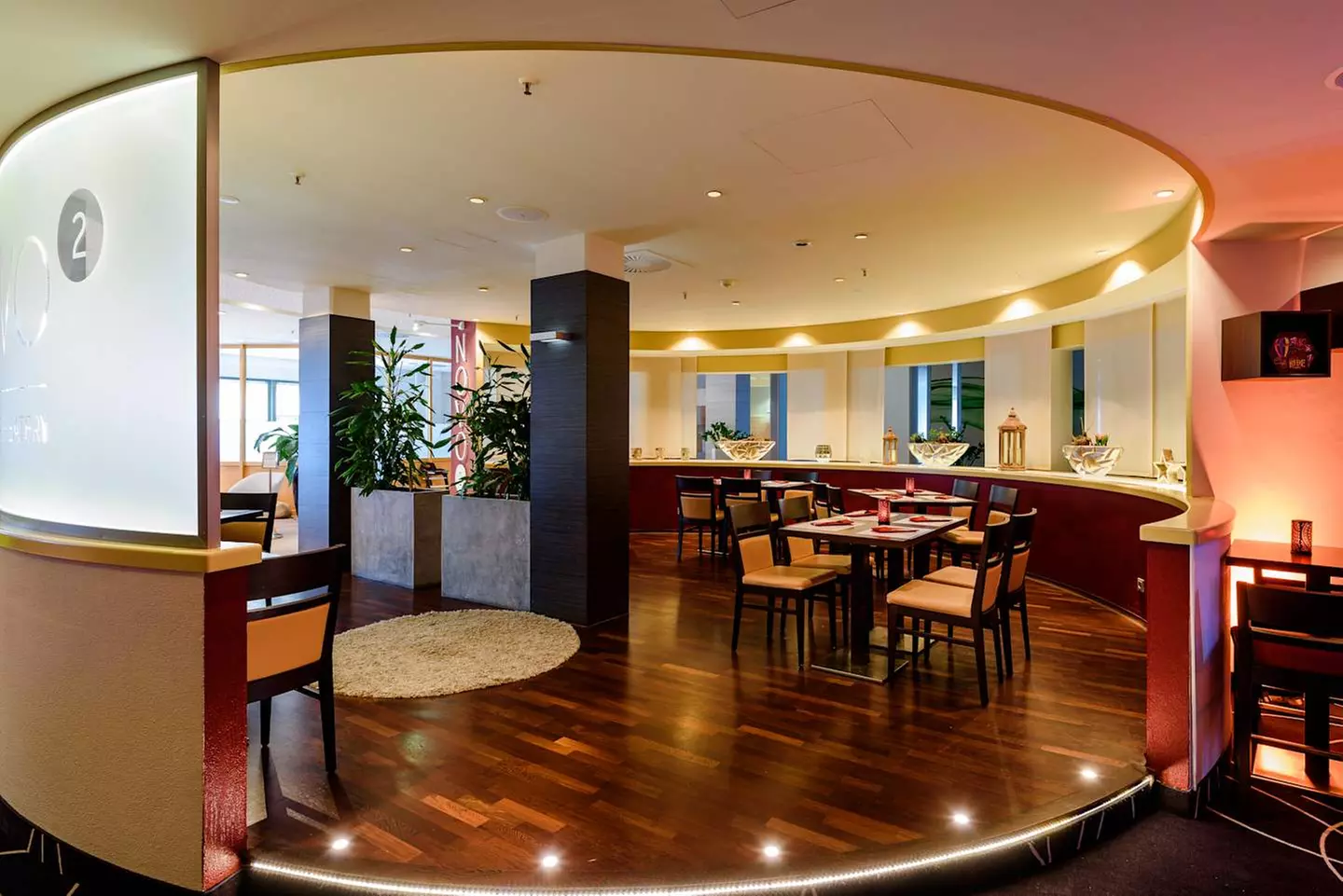 ✈ NIEMCY | Frankfurt - Novotel Frankfurt City 4*, 2 nocy - City break