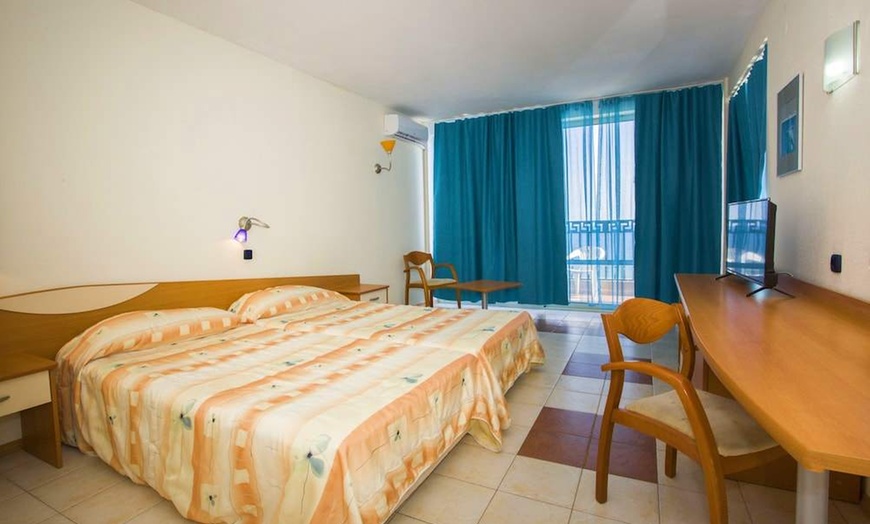 Image 9: ✈ BURGAS | Elenite - Hotel Royal Bay 4*