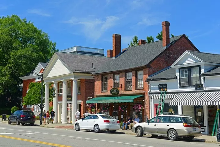 Concord Historic Downtown Guided Audio Walking Tour - Second Medium