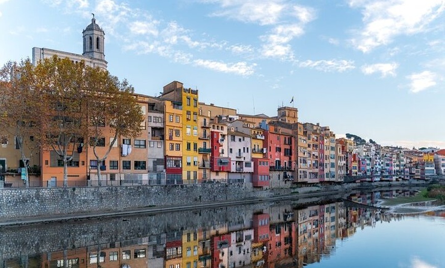 Image 2: Girona Ciudad medieval Tour privado de 8 horas desde Barcelona