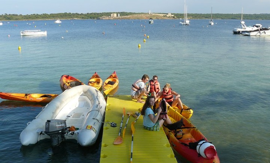 Image 8: Alquiler de Kayaks Menorca