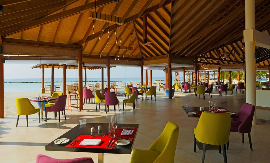 Image 15: ✈ MALDIVES | Atoll Malé Sud - Cinnamon Dhonveli Maldives - Pieds da...