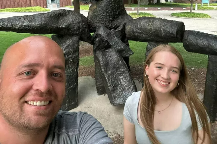 Detroit Murder Mystery: Outdoor Detective Game