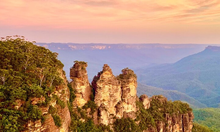 Image 1: Blue Mountains Day Tours W Scenic World and Lunch