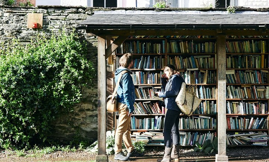 Image 2: Bannau Brycheiniog Brecon Beacons Hay on Wye Tour